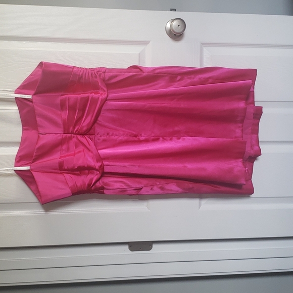 Hot Pink Dress - Picture 2 of 7